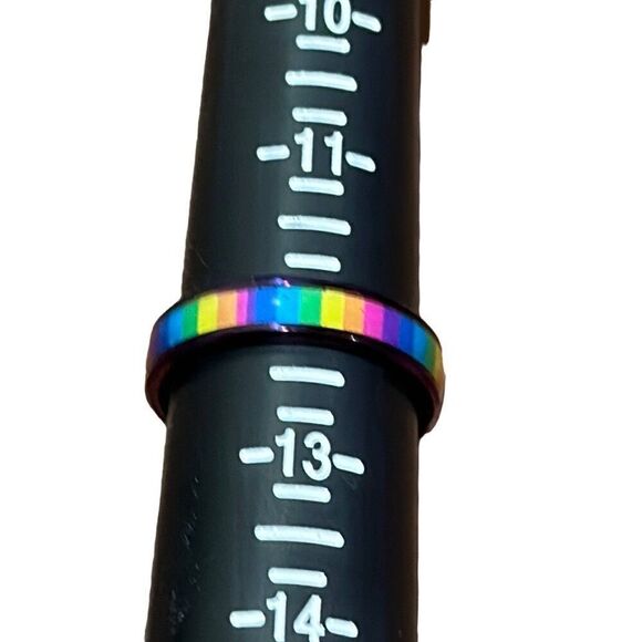 NWOT Size 12 Metallic purple titanium steel band with rainbow enamel - Picture 4 of 5